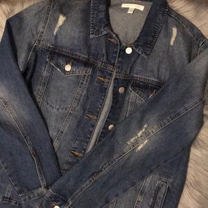 OVERSIZED DENIM JACKET